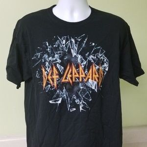 Men's Large T-Shirt - Def Leppard - Classic Design